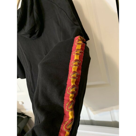 New NBA Cleveland Cavaliers Unisex Short Sleeve Pull Over Hoodie Large Black NWT - Picture 7 of 8